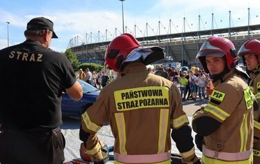 Na festynie Stali Gorz&oacute;w rozdawaliśmy pielęgniarskie czepki i nie tylko 3