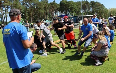 Szpitalna ekipa na pikniku rodzinnym w Dobiegniewie 8