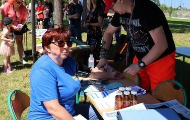 Szpitalna ekipa na pikniku rodzinnym w Dobiegniewie 11