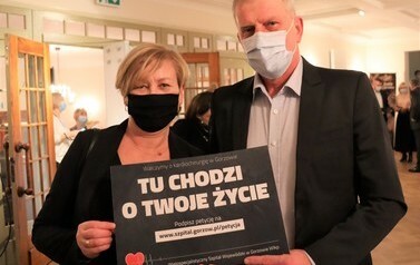 Teatr Osterwy wspiera szpital w walce o kardiochirurgię 23