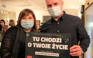 Teatr Osterwy wspiera szpital w walce o kardiochirurgię 25