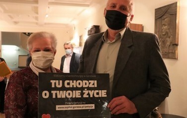 Teatr Osterwy wspiera szpital w walce o kardiochirurgię 32