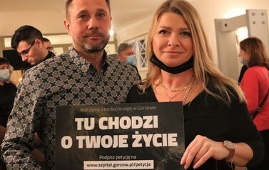 Teatr Osterwy wspiera szpital w walce o kardiochirurgię 53