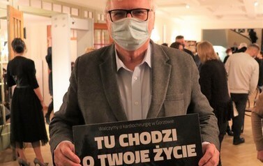 Teatr Osterwy wspiera szpital w walce o kardiochirurgię 62